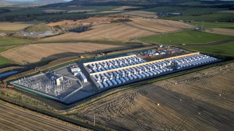 Maior complexo de baterias da Europa já está operacional na Escócia