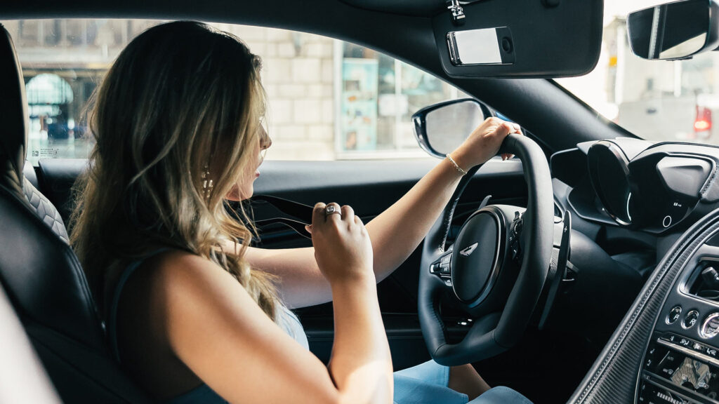 Elétricos são os veículos preferidos pelas mulheres e os mais velhos