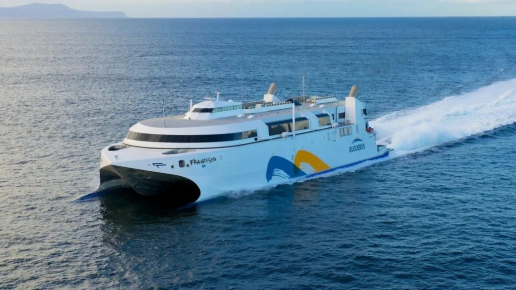 Revolução: ferry elétrico gigante irá transportar 2100 passageiros e 225 veículos