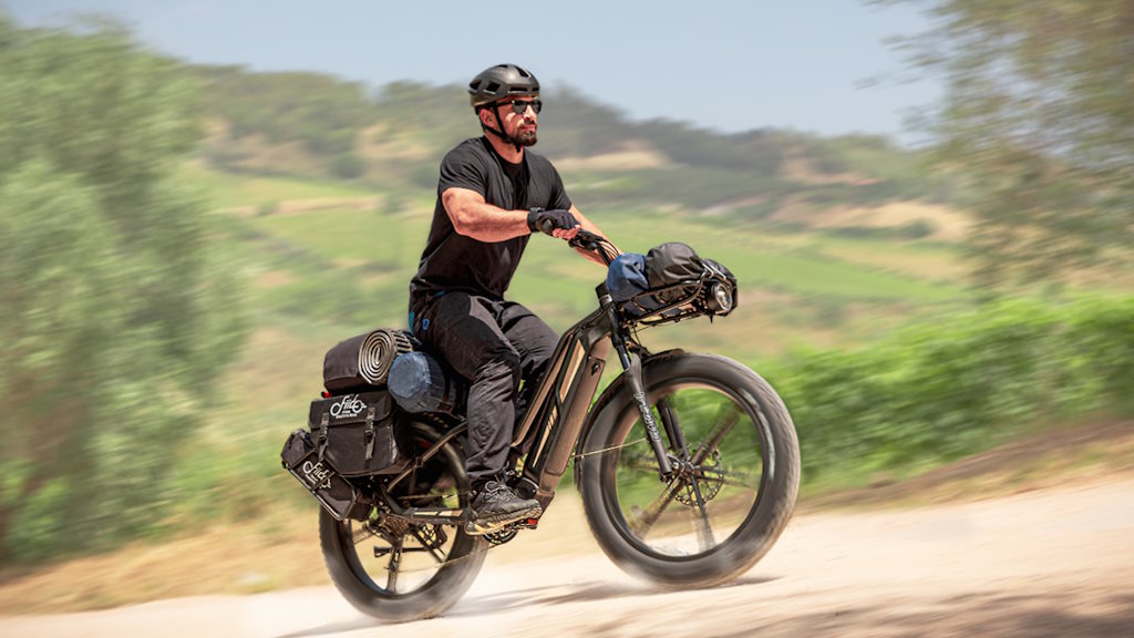Fiido Titan 2025 – a gigante do e-Touring, pronta para qualquer desafio