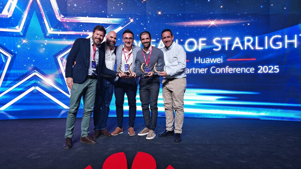 Huawei premeia duas empresas tecnológicas portuguesas