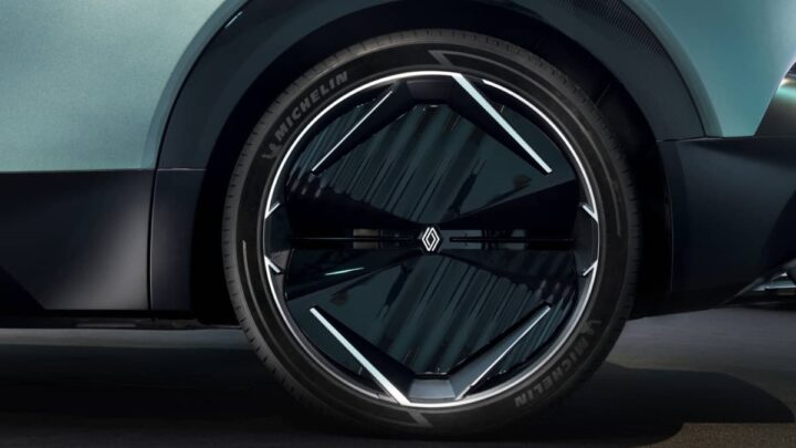 Renault Emblème: um laboratório sobre rodas para a mobilidade sustentável