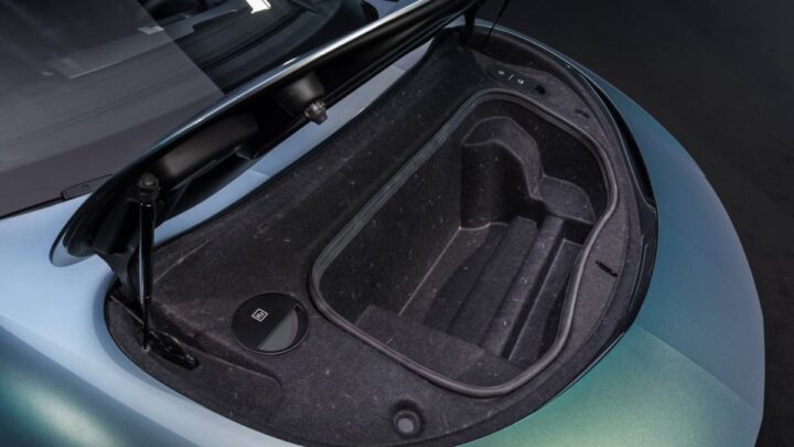 Renault Emblème: um laboratório sobre rodas para a mobilidade sustentável