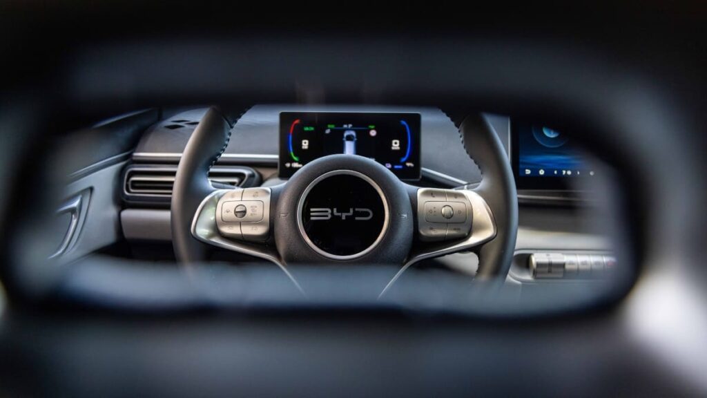 BYD poderá abrir uma fábrica em Portugal