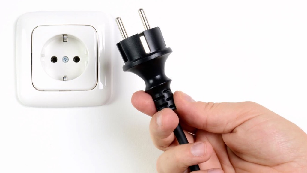 7 municípios vão ficar sem eletricidade no domingo: veja se o seu está na lista
