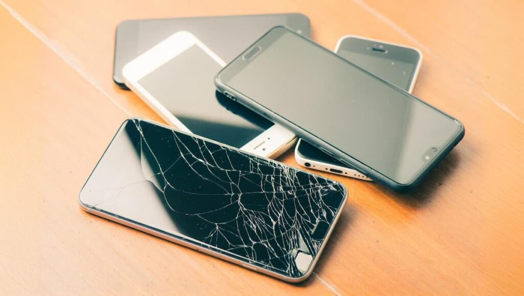 Etiqueta energética nos smartphones: entre o dever e a dissonância