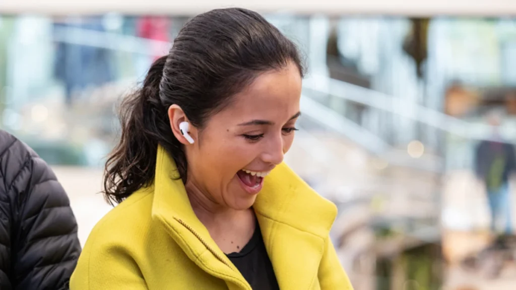 Apple não anunciou a tradução em direto para os AirPods e a sincronização Wi-Fi cativa, mas…