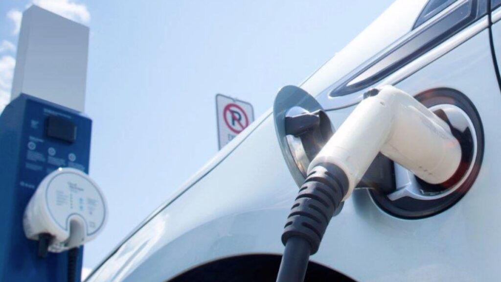 Portugal: apoio de 4000€ para quem trocar carro antigo por elétrico?