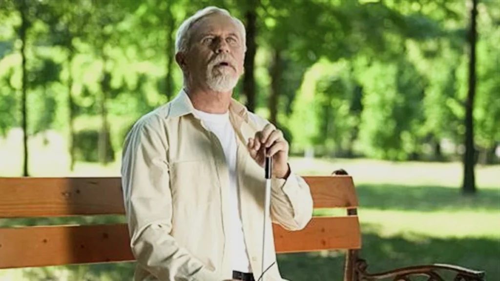 Como pode um cuidador localizar uma pessoa com demência ou Alzheimer em tempo real?