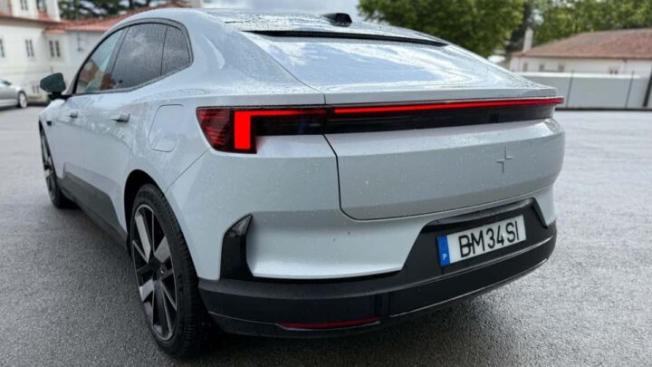 Polestar 4