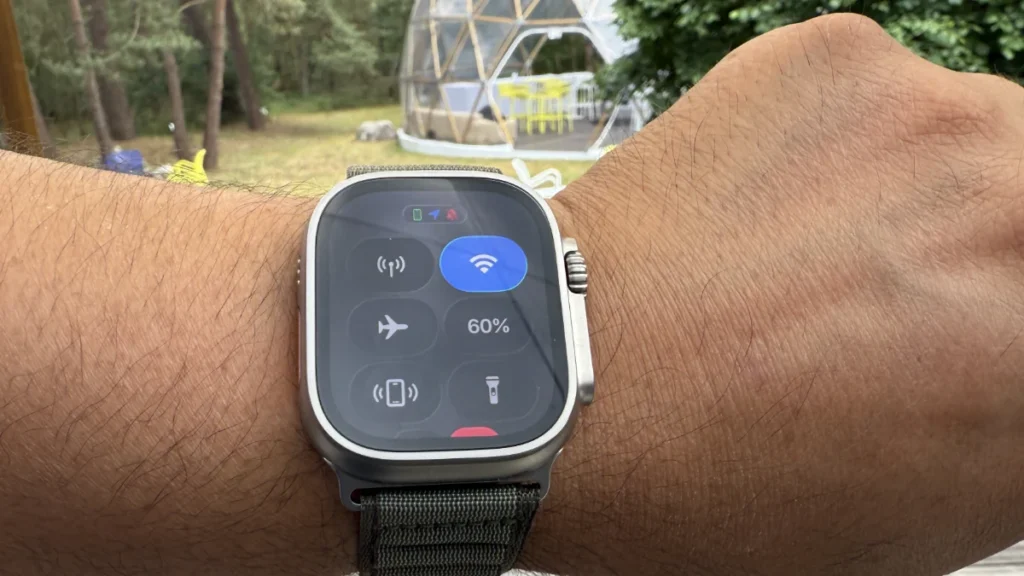 watchOS 26 permite utilizar os botões da Central de controlo a partir do iPhone