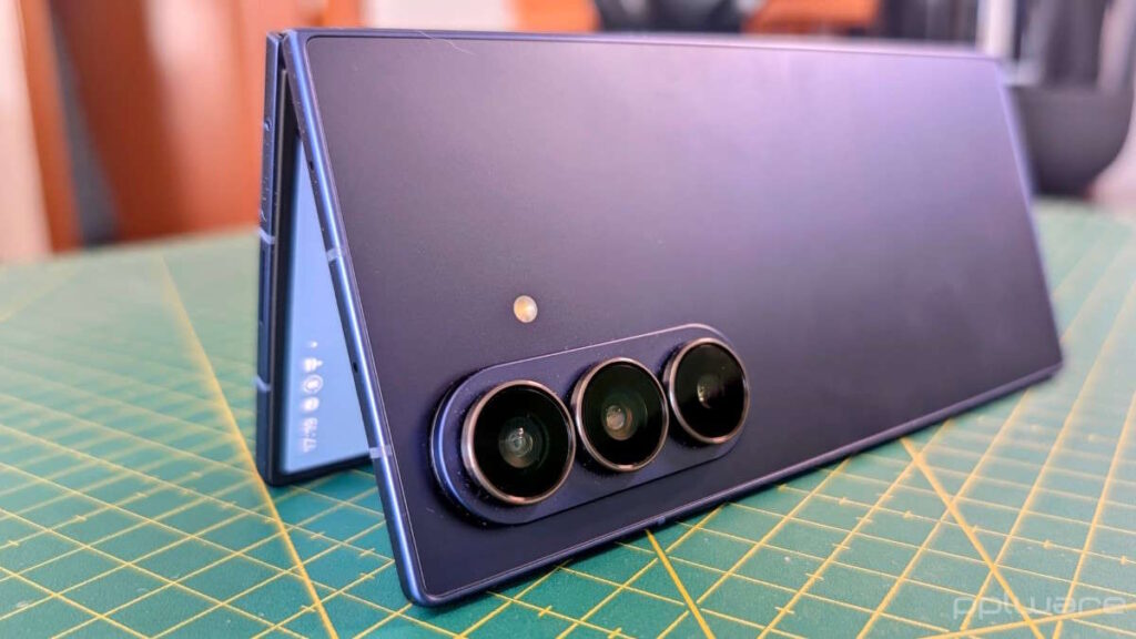 Samsung Galaxy Z Fold7 dobrável
