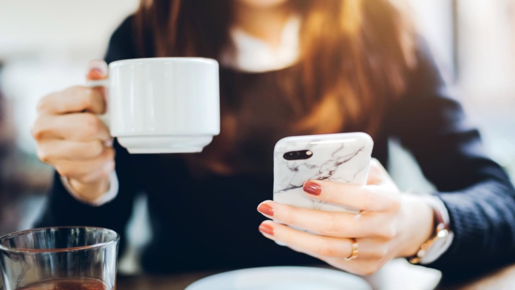 Roubadas 72 mil imagens de app que ajuda mulheres em relações