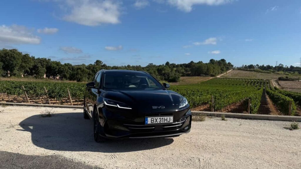 Novo BYD SEAL 6 DM-i já está disponível em Portugal, com tecnologia Super Híbrida Plug-in