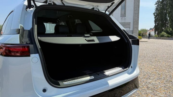 XPENG G9