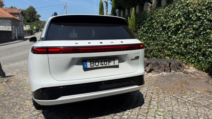 XPENG G9