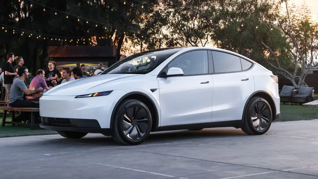 Model 3 e Model Y Standard: Tesla falhou nos novos carros acessíveis?