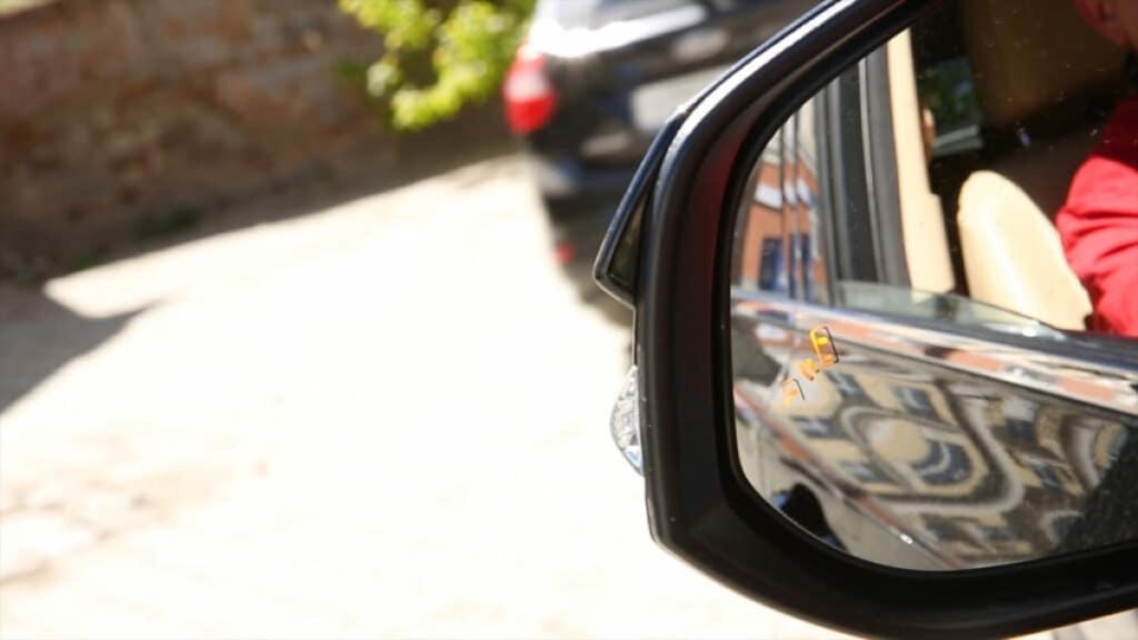 Atenção aos ângulos mortos na condução! 6 dicas para os evitar