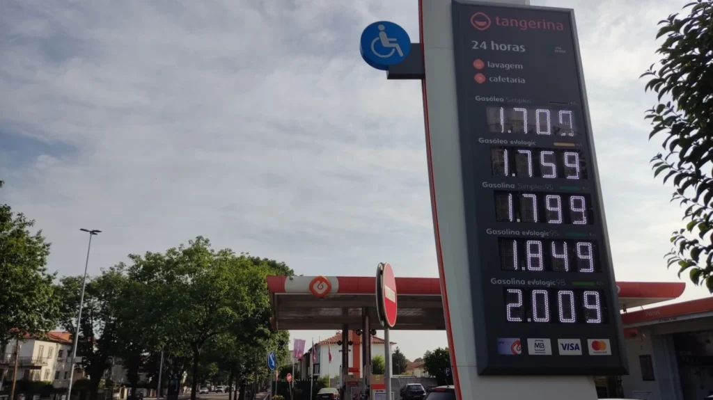 União Europeia vai impor um novo imposto ao CO2 em 2027. Resultado: gasolina mais cara