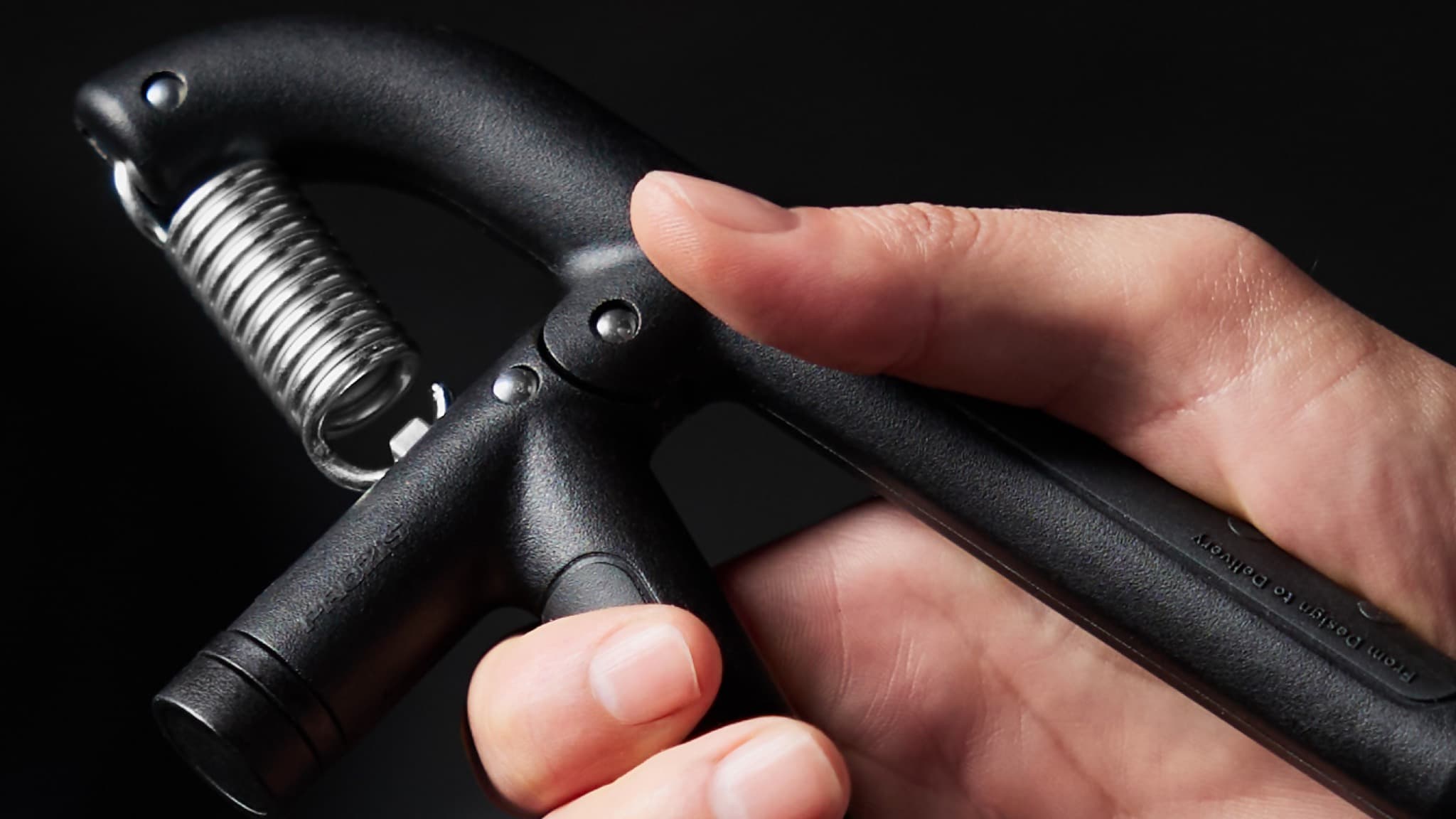 Grip Force: Fortalecedor de Mãos e Antebraços Ajustável