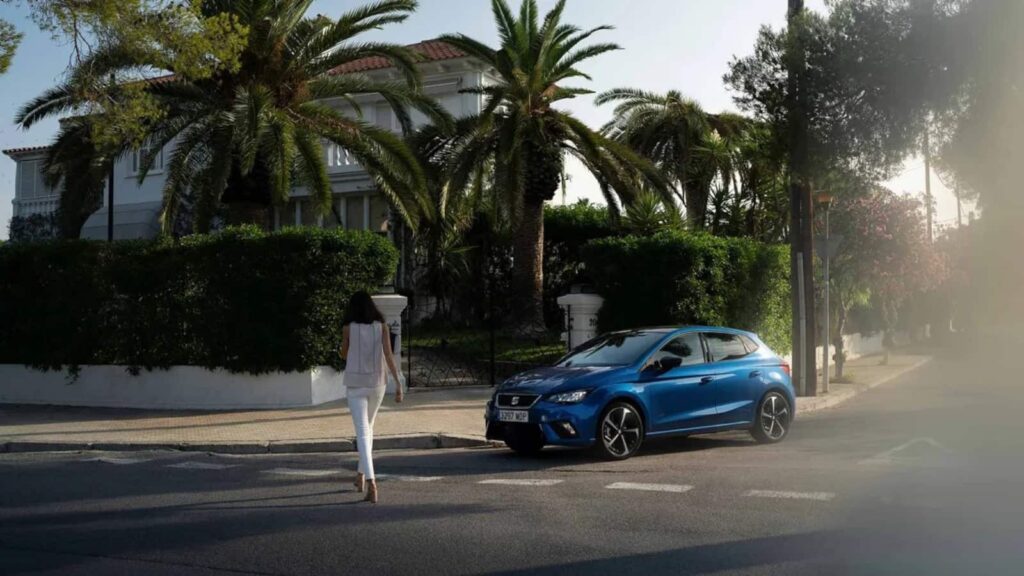 Seat Ibiza, Arona e Leon terão versões híbridas, em breve