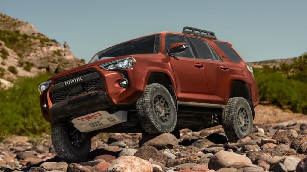 Toyota quer integrar pequenos drones em veículos todo-o-terreno