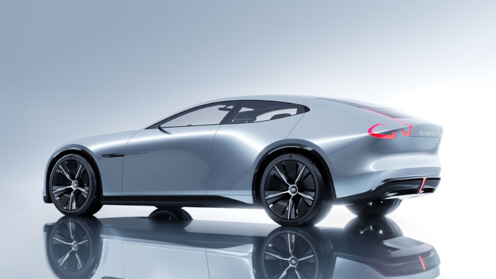 Mais do que neutro, este carro a combustão interna quer ser negativo em carbono…